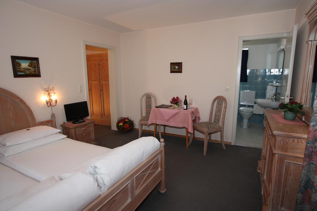 Haus Hollental Hotel Garmisch-Partenkirchen Værelse billede
